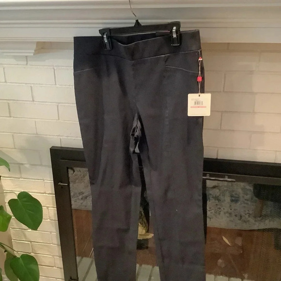 #192 NWT Rafaella Pull On Comfort Slimming Pant Size 10 - Picture 5 of 9